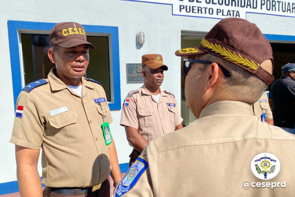 Director General del CESEP realiza recorrido por instalaciones portuarias de Puerto Plata